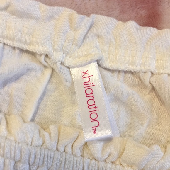 Exhilaration Ivory Floral Cuff Peasant Top Resale, Size Small Embroidered Floral - Picture 5 of 16